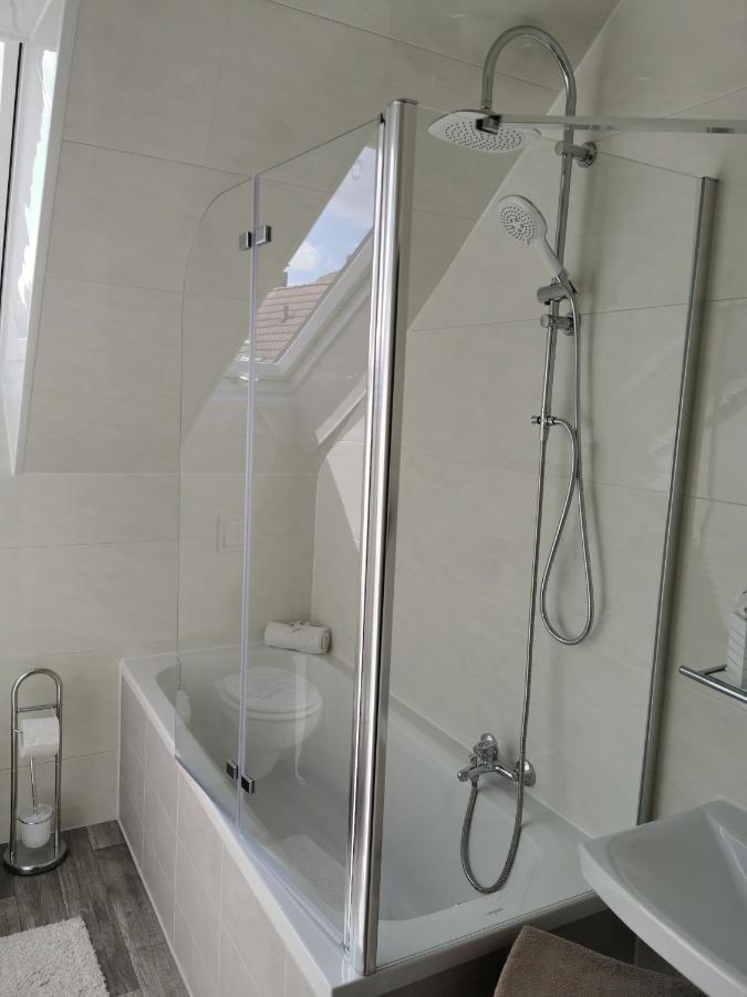 ווילהלמסהאבן Apartments Margaretenhof מראה חיצוני תמונה