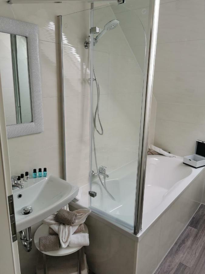 ווילהלמסהאבן Apartments Margaretenhof מראה חיצוני תמונה
